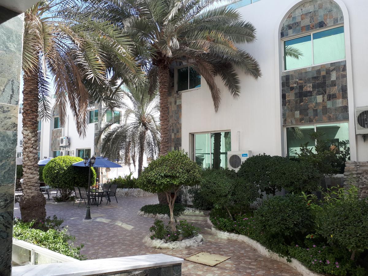 Green House Resort Шарджа Экстерьер фото